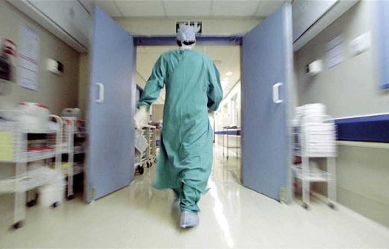 تقرير يُعرّي ممارسات المصحات الخاصة بالمغرب