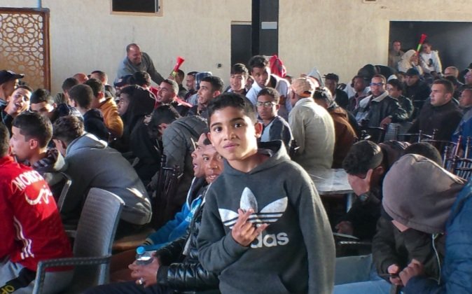 فرحة ساكنة مدينة الرشيدية والقصور المجاورة بانتصار أسود الأطلس وتأهلهم لدور النصف