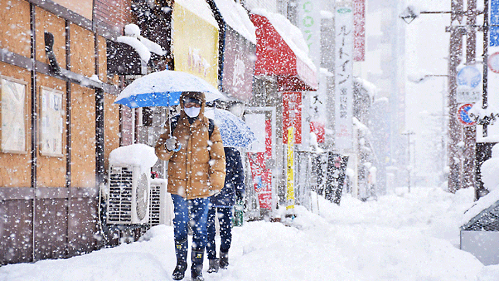 أمطار وثلوج في مناطق اليوم الخميس بالمغرب