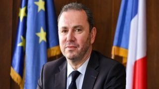 سفير جديد لفرنسا بالمغرب.. من يكون؟