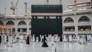 السعودية تعلن عن تسهيلات جديدة لتأدية العمرة