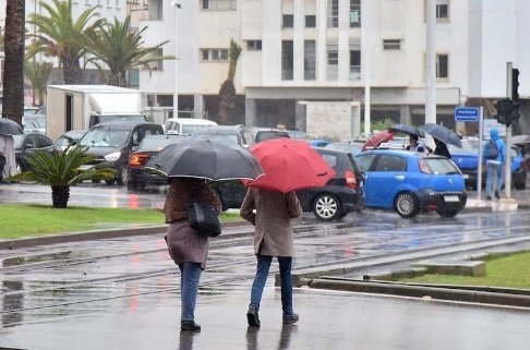 عاجل.. نشرة جوية إنذارية: زخات مطرية قوية مصحوبة بعواصف رعدية