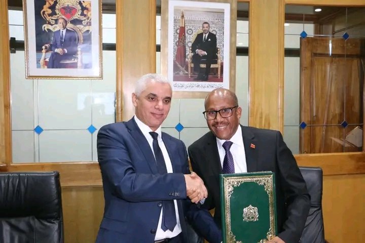 خاص.. آيت الطالب ينهي مهام المدير الجهوي للصحة بدرعة تافيلالت (وثيقة)