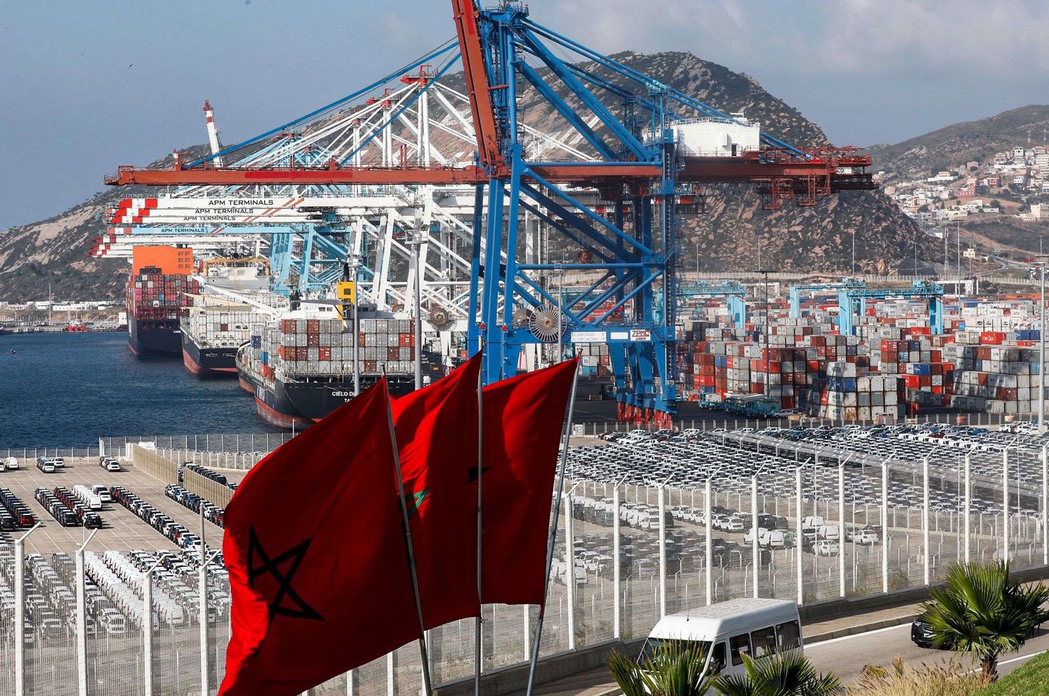 تقرير : المغرب حقق قفزة نوعية في استقطاب الإستثمارات الأجنبية