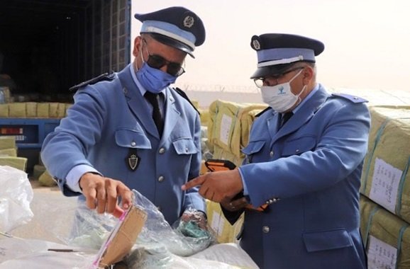 الجمارك تلاحق شبكات تتلاعب بالمواد الغذائية قبل رمضان