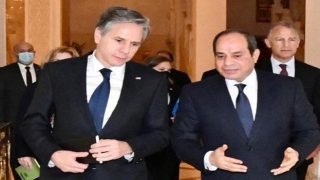 أنتوني بلينكن يحل بالقاهرة