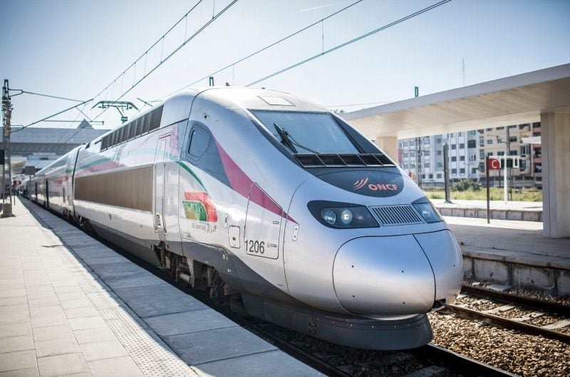 هل تنقل بريطانيا تجربتها في المجال السككي الى المغرب؟