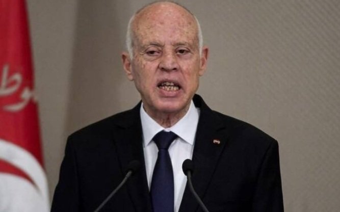 ما مصير الديموقراطية بعد إعلان سعيد إنتهاء صلاحية المعارضة بتونس؟