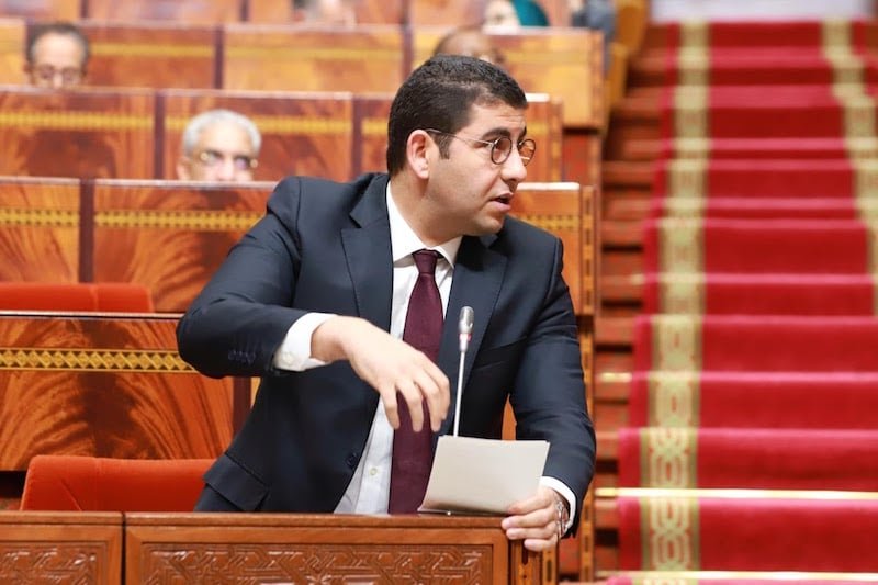 الألعاب الإليكترونية تجُرّ بنسعيد للبرلمان