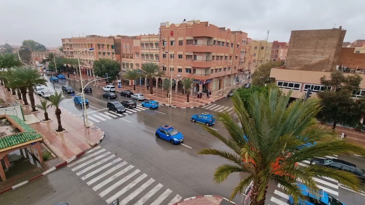 طقس بارد وممطر في عدة مناطق اليوم الأربعاء