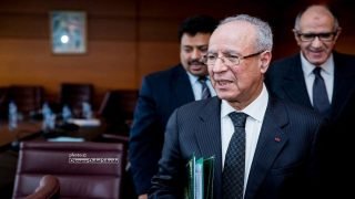 التوفيق يعفي مسؤولين كبار من مهامهم في وزارته