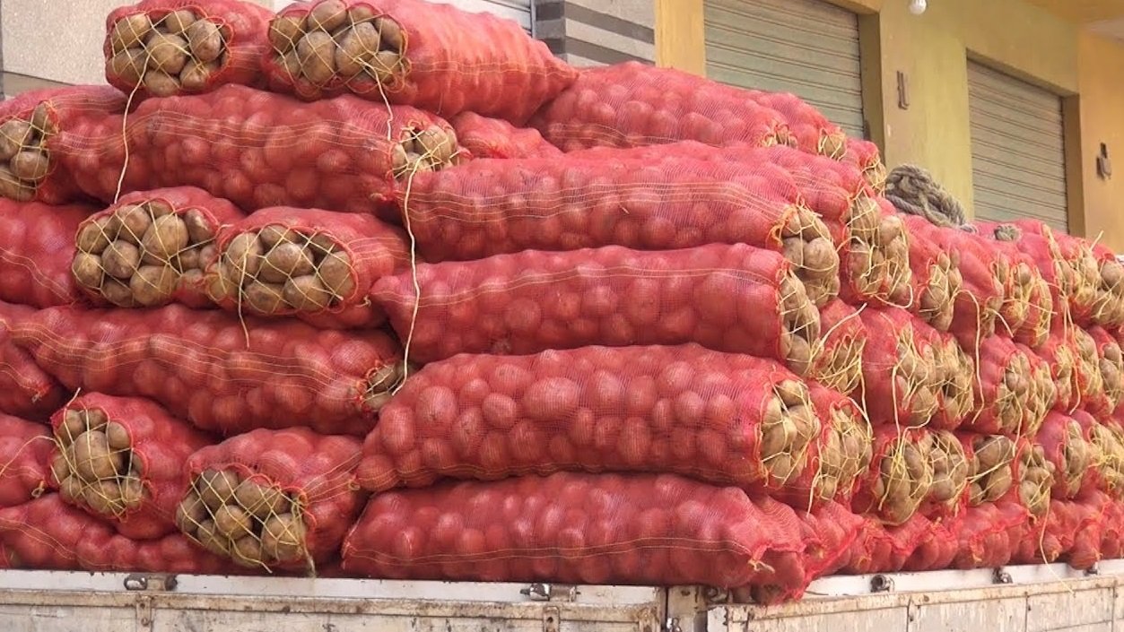 الاحتكار يقود إلى حجز أطنان من البطاطس