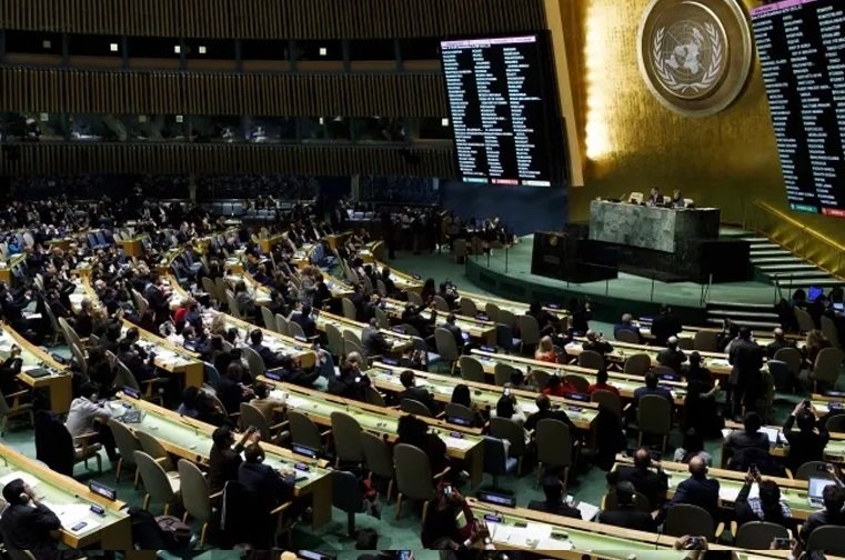 الأمم المتحدة تعتمد قرارا جديدا لصالح أوكرانيا