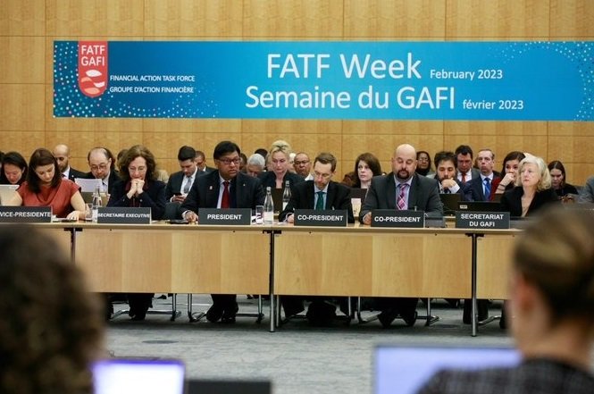 المغرب خارج القائمة الرمادية