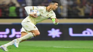 رونالدو يُتوّج بأول جائزة في الدوري السعودي