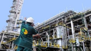 وضعية عمال مصفاة “سامير” تصل للبرلمان