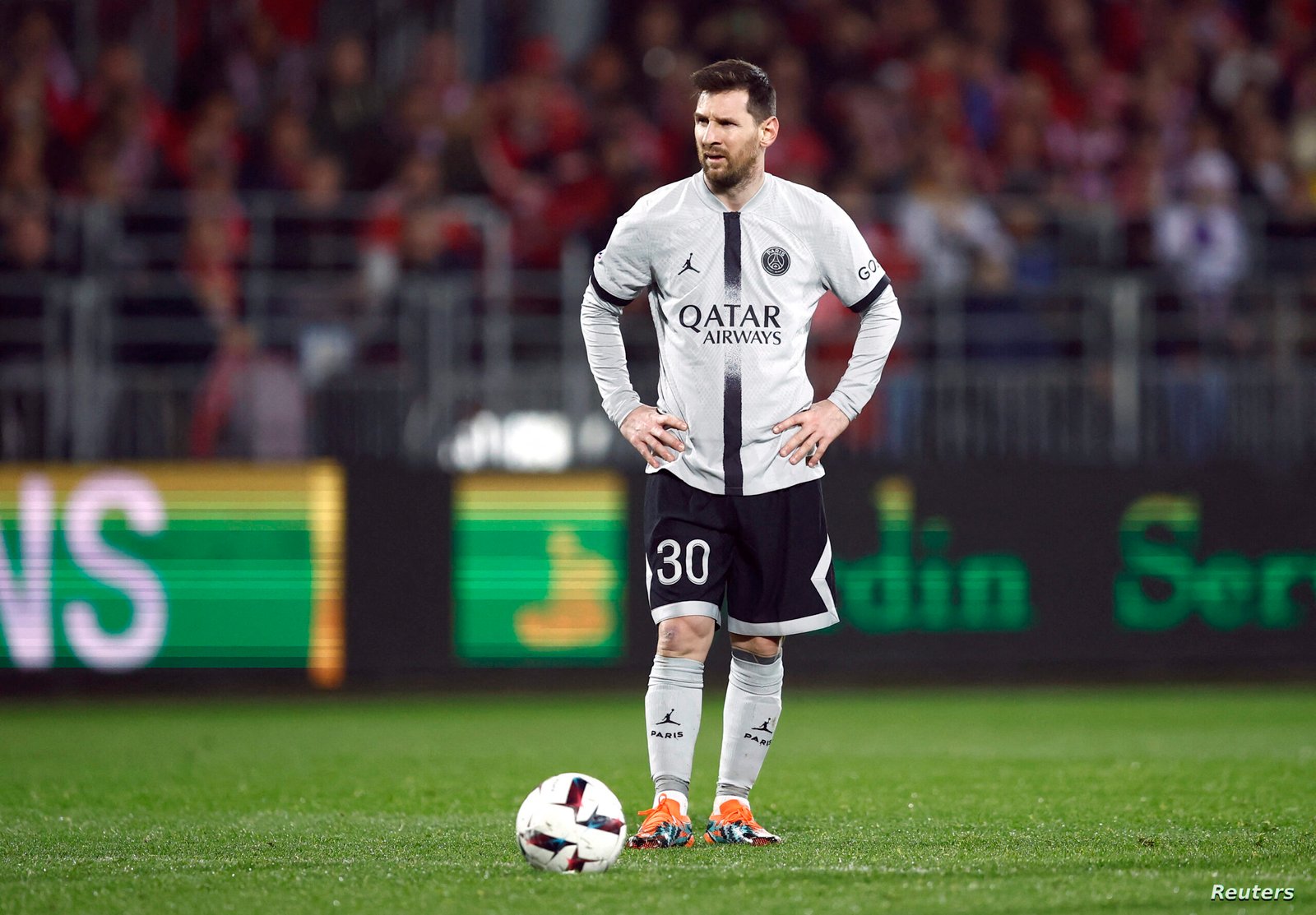 ميسي في برشلونة.. هل يعود لناديه الأصلي؟