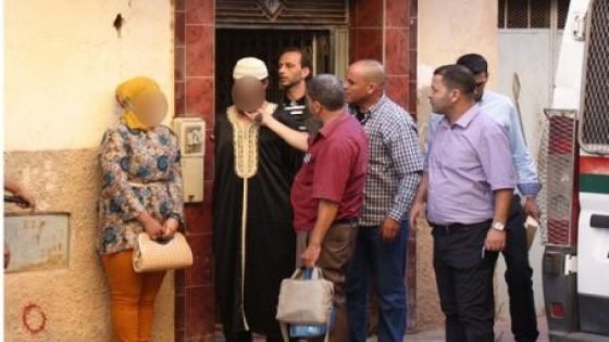 الخيانة الزوجية توقع إمام مسجد والمفاجأة مع من!!