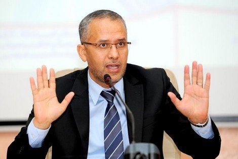 الحكومة تصفع مُقربا من الوزير السابق الحبيب الشوباني