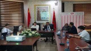 العملاق الصيني “هوايو” يعتزم استثمار 200 مليار درهم في صناعة البطاريات بجهة العيون الساقية الحمراء وخلق أزيد من 13000 منصب شغل