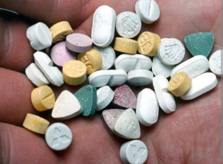 أمن فاس يوقف سيدة بمحطة القطار وبحوزتها أقراص مهلوسة