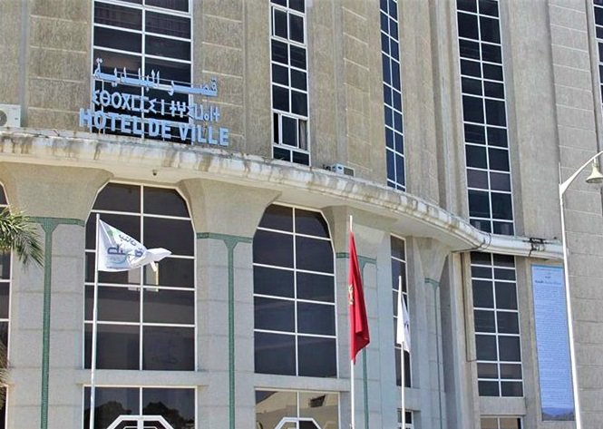 عزل أعوان سلطة بطنجة بسبب فوضى التعمير