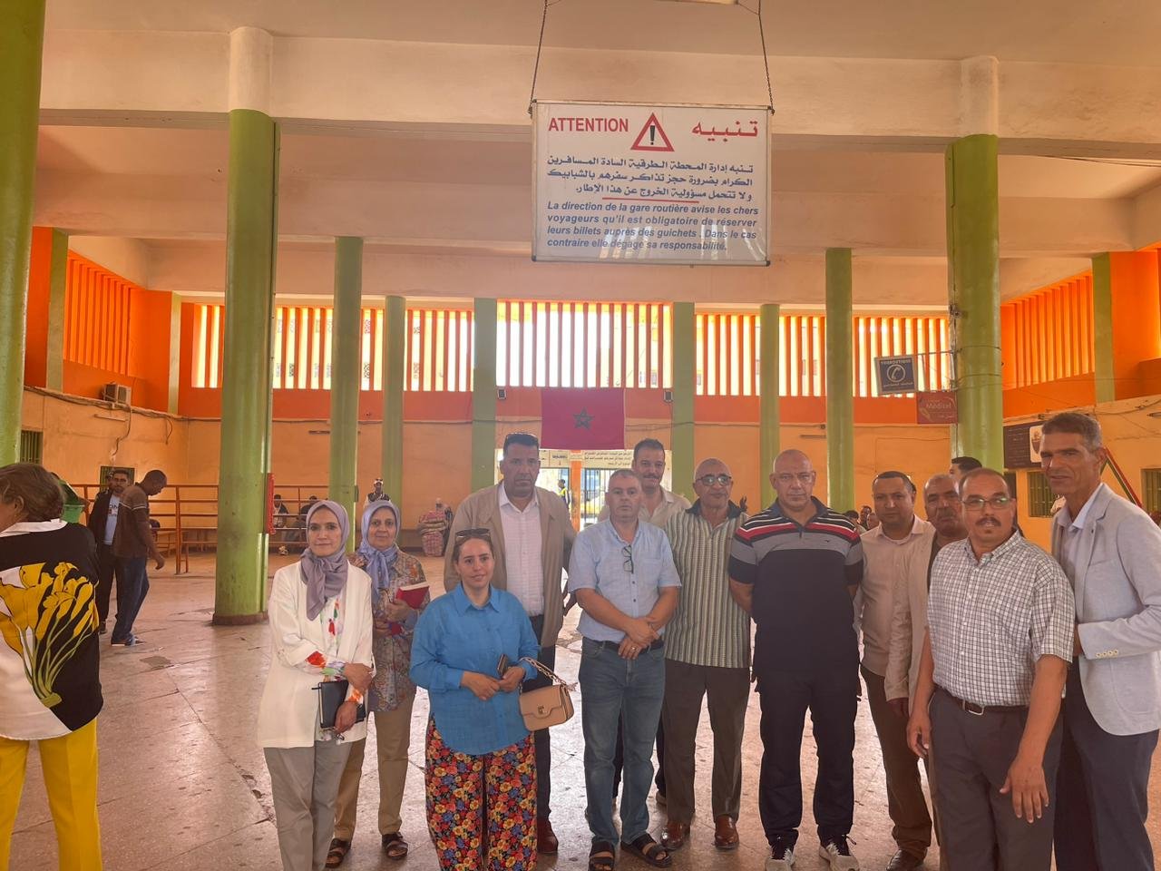 مكتب مجلس جماعة الرشيدية يشرف على تنفيذ حكم بإفراغ المحطة الطرقية