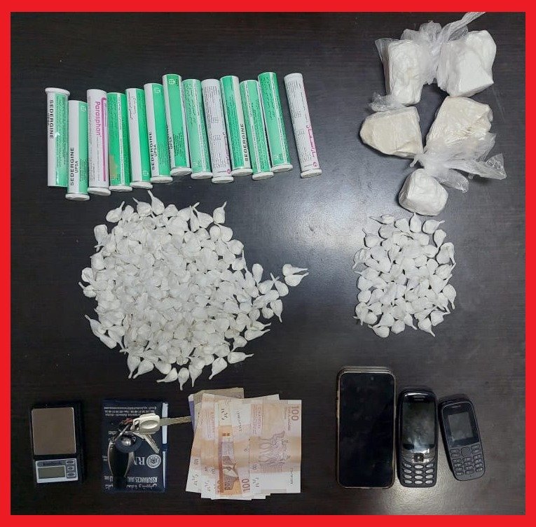 محاربة المخدرات..امن الرباط يحجز 700 غرام من مخدر الكوكايين