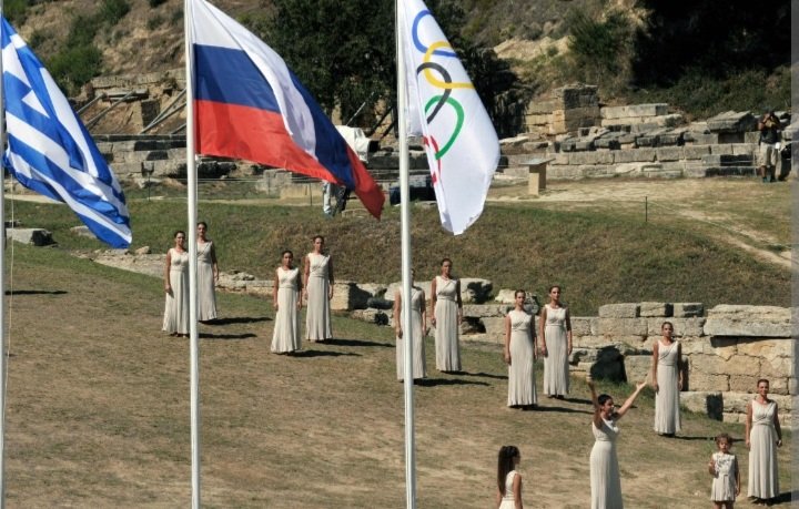 فرنسا تؤكد عدم رفع العلم الروسي في اولمبياد باريس