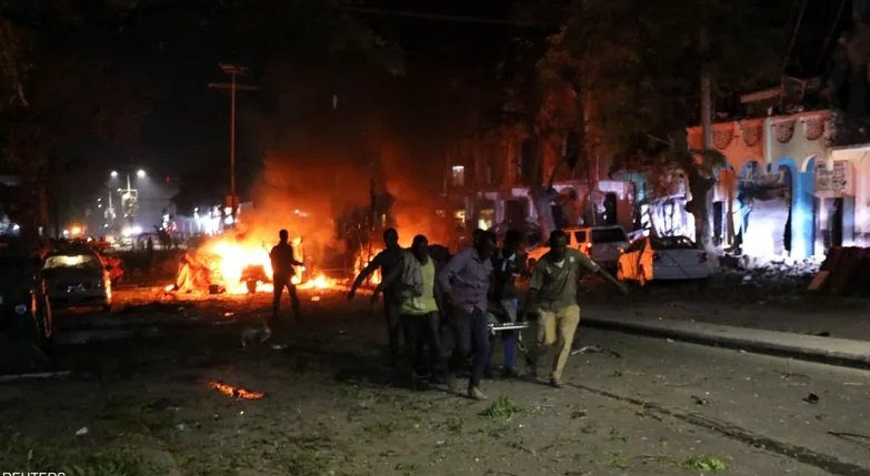 13 قتيلا و20 جريحا في هجوم انتحاري بوسط الصومال