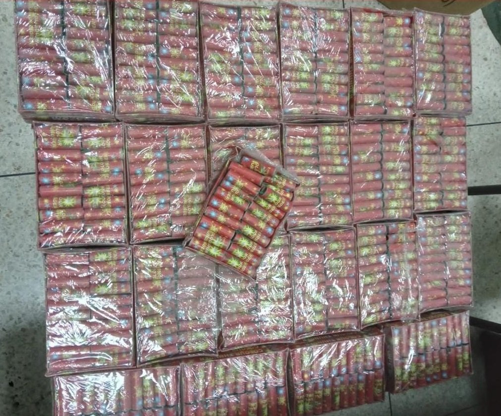 الدار البيضاء.. حجز كمية كبيرة من المفرقعات والشهب النارية المهربة