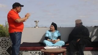 العرض ما قبل الأول لفيلم “كثرة الهم تضحك “لمخرجه الفنان المصطفى بنوقاص بحضور ابطال الفيلم بمسرح عفيفي