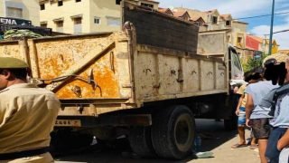 الحاجب.. حملة لتحرير الملك العمومي تشعل تشنجات بين مواطنين والسلطات المحلية