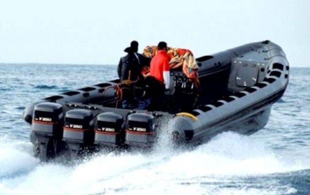 رئيس جماعة بالناظور يركب “قوارب الهجرة” هربا من أسوار السجن