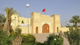 دخول جامعي متميز.. نقابات تشيد بالدور الريادي لعميدة الكلية المتعددة التخصصات بالرشيدية