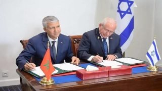 مذكرة تفاهم تجمع صديقي مع نظيره الإسرائيلي للتعاون في مجالي الفلاحة والمياه