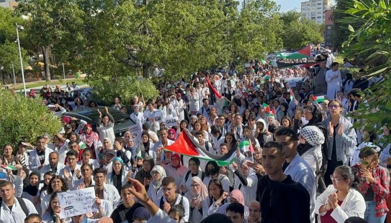 مسيرة حاشدة للأطر الصحية بالبيضاء دعما لغزة