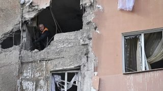 أوكرانيا.. قتيل ومصابون بقصف روسي على خيرسون