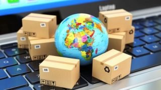 الحكومة تقترح فرض ضريبة على ممتهني “التجارة الإلكترونية” في 2024