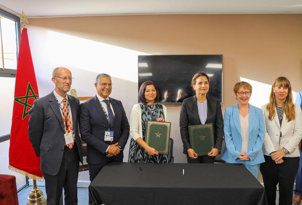 المغرب والبنك الأوروبي لإعادة البناء والتنمية يوحدان جهودهما لتسريع إزالة الكربون من القطاع الكهربائي بالمغرب