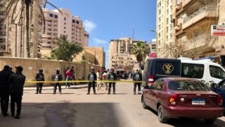 مقتل إسرائيليين اثنين في الإسكندرية برصاص شرطي مصري