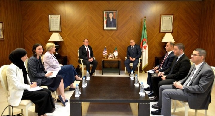 مساعد وزير الخارجية الأمريكي المكلف بشمال إفريقيا يعود إلى الجزائر والمغرب للبحث عن حل نهائي لقضية الصحراء