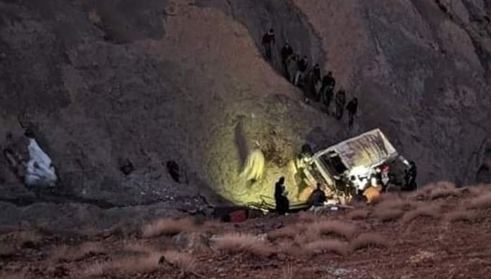  إقليم ميدلت.. وفاة وإصابة خطيرة في حادثة سير بجماعة أنمزي