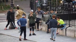 استغلال قاصرين مغاربة في فرنسا يجر جزائريين للسجن