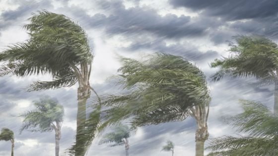 نشرة إنذارية خاصة من الأرصاد الجوية تهم عدة مدن مغربية