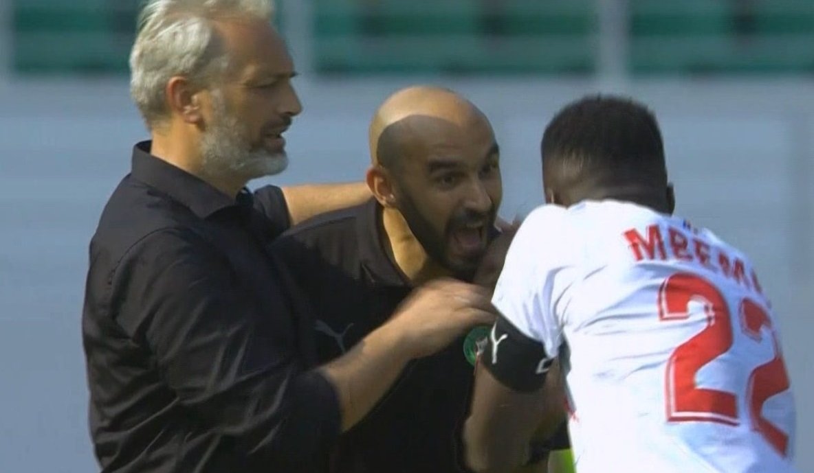 وليد الركراكي يُعلّق على ما وقع مع مبيمبا