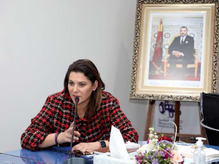 الوزيرة فاطمة الزهراء المنصوري.. أول طلب لدعم السكن لمواطن من الرشيدية