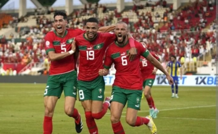 وليد الركراكي ..تخلص اللاعبين من الخوف مكنهم من السيطرة على اللقاء