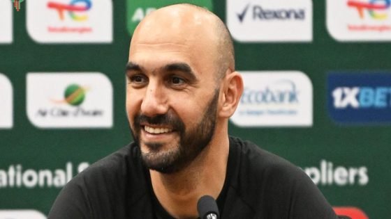 كأس إفريقيا للأمم 2023..إلغاء عقوبة الإيقاف الصادرة في حق وليد الركراكي