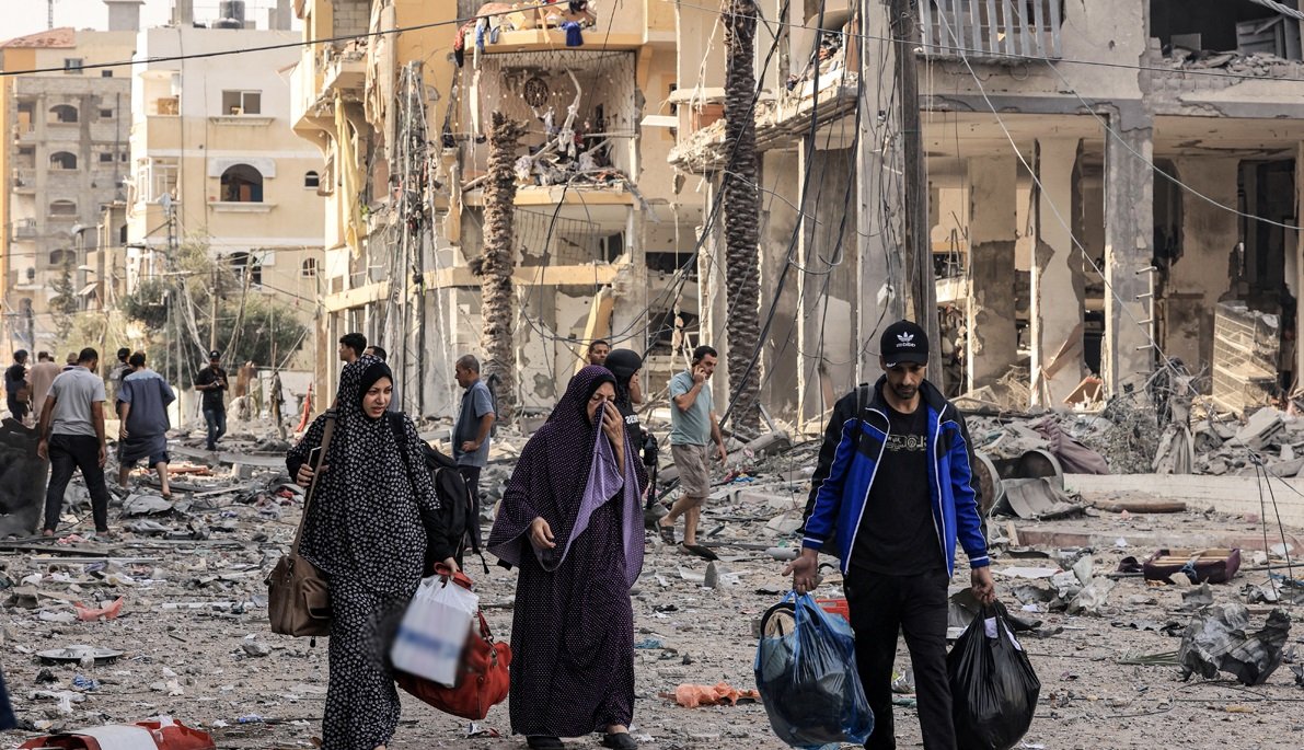 إجلاء 289 من المغاربة العالقين في غزة وتسجيل إصابة واحدة